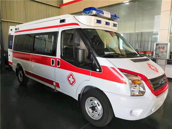 常熟市福特V362救护车